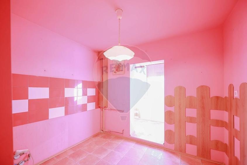 Apartament decomandat cu 2 camere de vânzare – Zona Dacia - 3