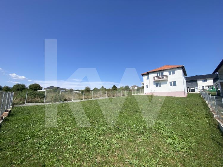 Casa individuala 4 dormitoare de vanzare in Cisnadie Sibiu teren 727mp - 1