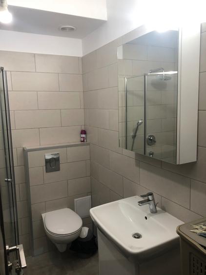 Vand Garsoniera decomandata Judetean - 3