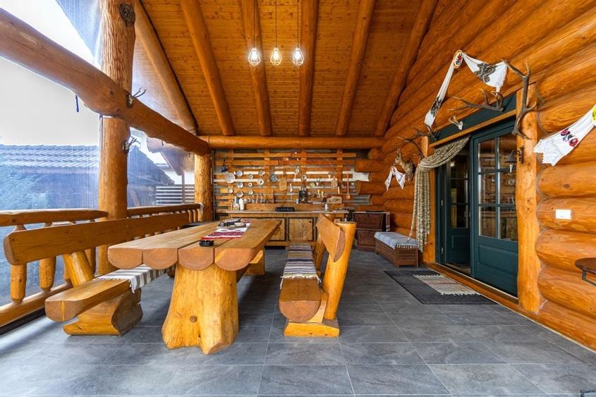 Doua case in stil canadian - confort modern intr-un cadru natural - 27