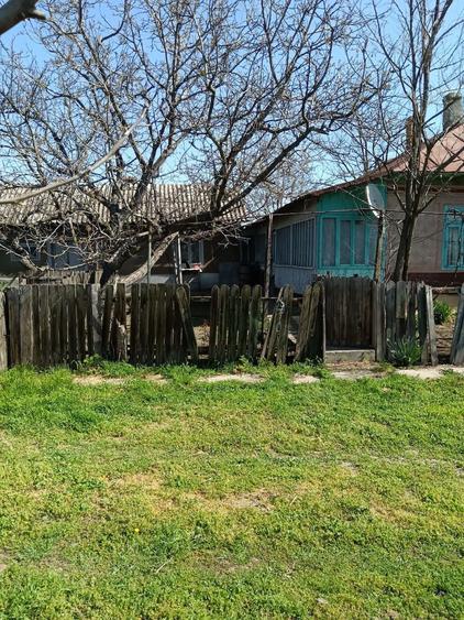 Casa si teren intravilan de vanzare - 7