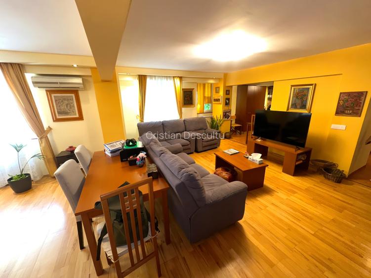 Apartament 4 camere spatios 122 mp ~ Etaj 2/4 ~ Centrala proprie