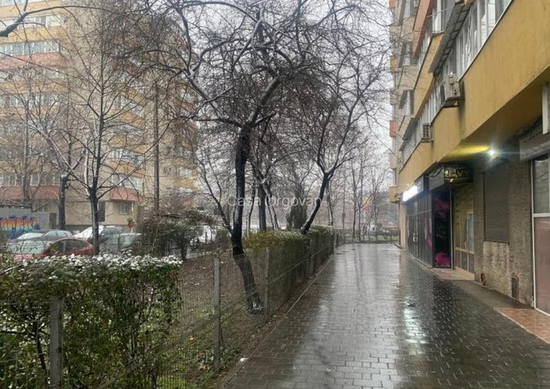 Obor mihai bravu parter - 12