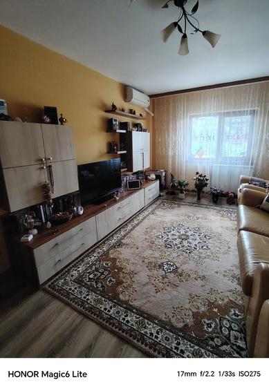 Apartament cu 3 camere, mobilat si utilat, etaj3/4, Pacurari, Centru, Copou - 1