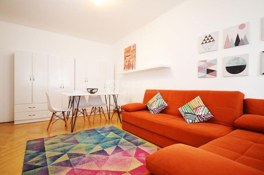 Gara, apartament cu 3 camere mobilat si utilat, amenajat modern - 1