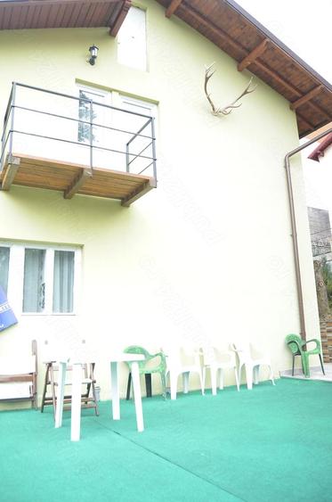 Busteni-Valea Alba-Casa de vanzare cu cinci camere - 2
