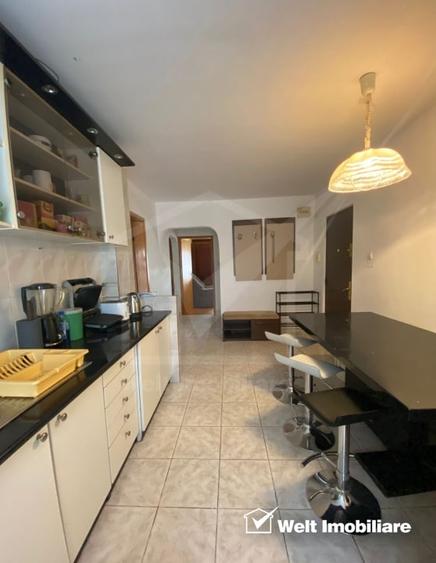 Apartament cu patru camere, cartierul Zorilor - 2