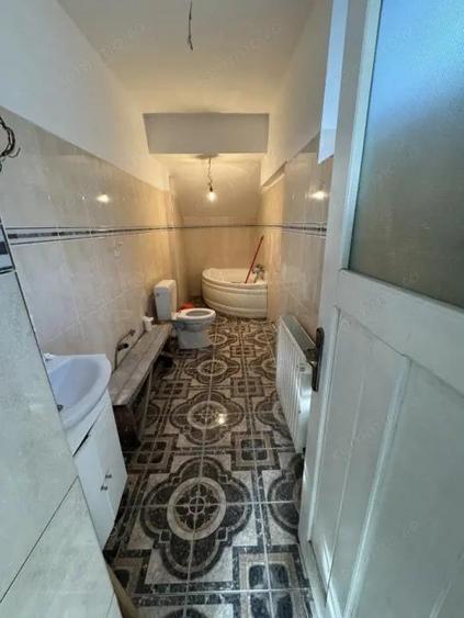 Vila solida, D+P+ Et 1 + M, Ultracentral- Bulevard - 12