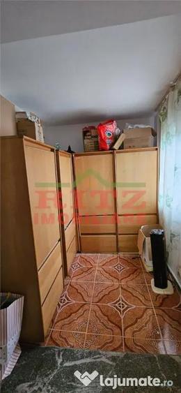 CASA DE VANZARE P 1 E - 3
