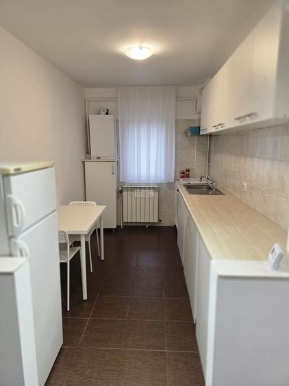 De inchiriat GARSONIERA /parter/Focsani SUD/ vis-a-vis de PETROM - 5