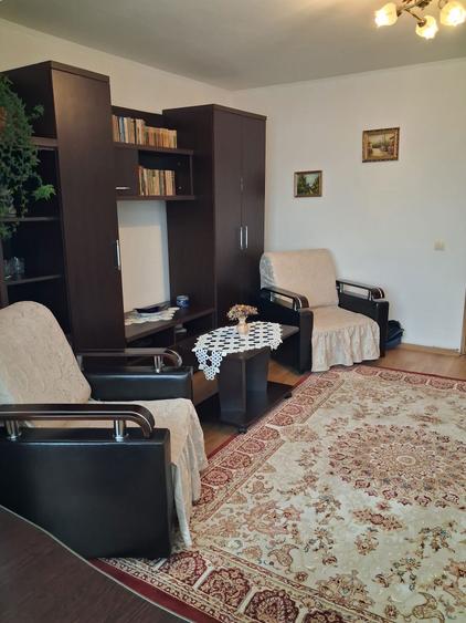 Vand apartament cu o camera, Calea romanului( langa OMV) - 6