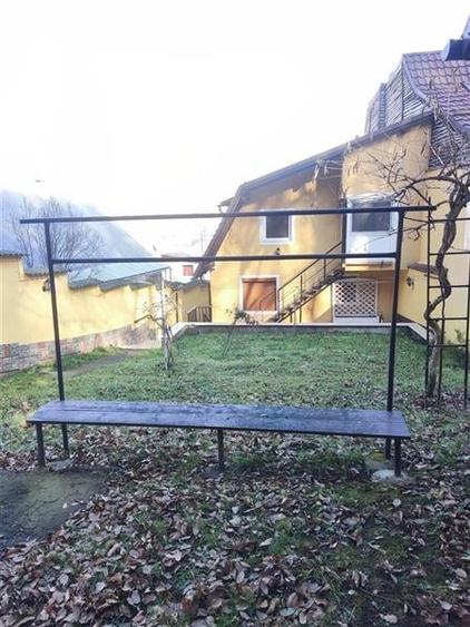 Casa regim P+1+M, garaj incalzit, zona Racadau - 13