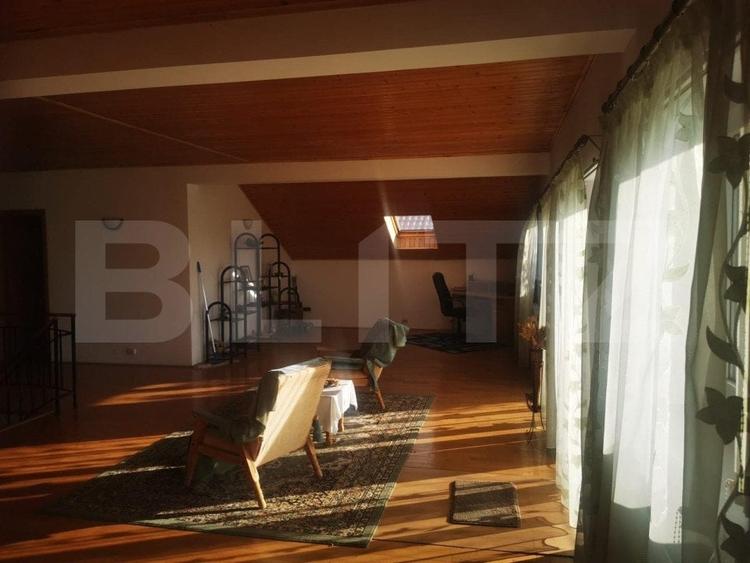 Casa 10 camere, 300 mp utili , teren 700 mp - 6