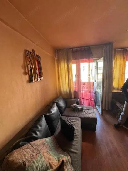 Garsoniera decomandata, 36 mp, zona Craiovita Noua - 1