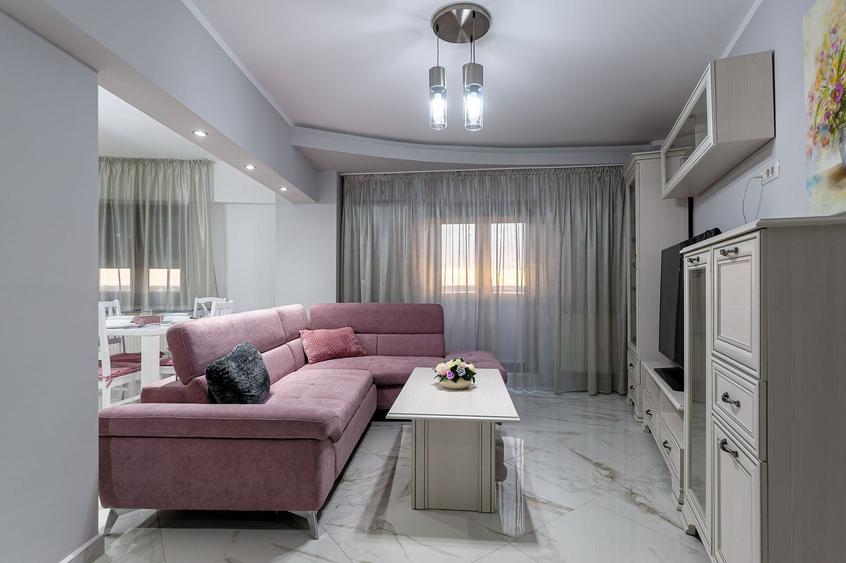 Apartament modern -3 camere, zona Intim - 1