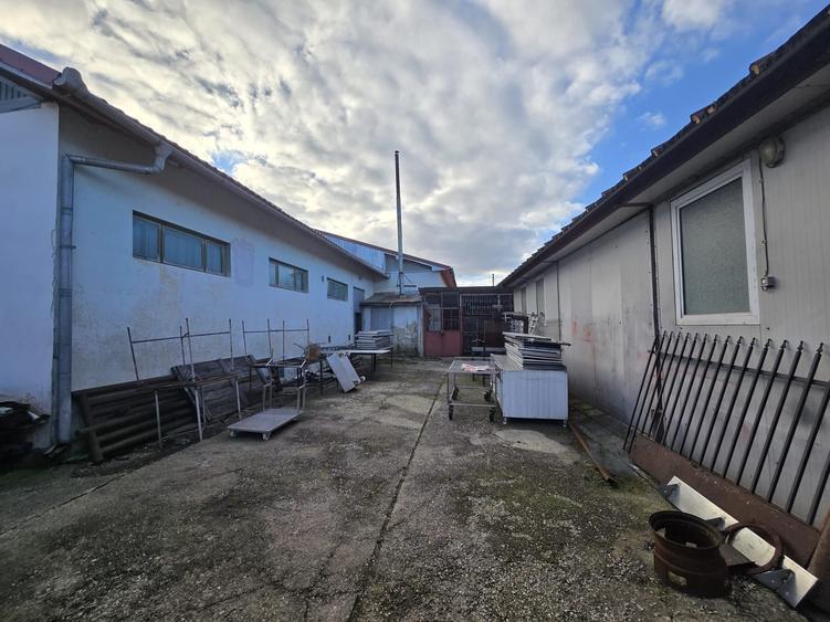 Buciumi. Se ofera spre vanzare / inchiriere cladire cu spatiu comercial - 14