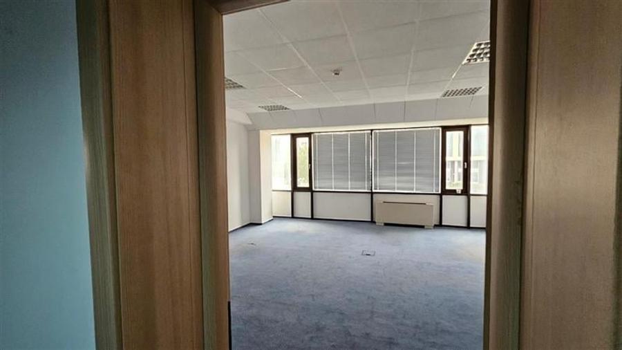 Inchiriere birouri langa metrou Aurel Vlaicu de la 140 mp - 17