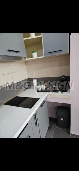 Apart 1 camera Piata Balcescu etaj 3 - 3