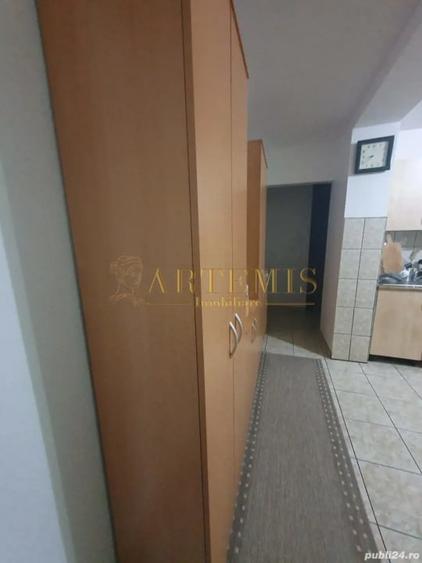 Apartament de 2 camere, decomandat, 56 mp., zona central - 4