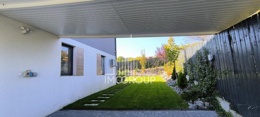 Duplex cu 4 camere cu Garaj în Borhanci