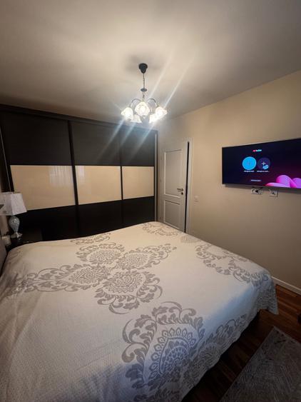 Apartament cu 2 camere decomandat în Exterior Vest