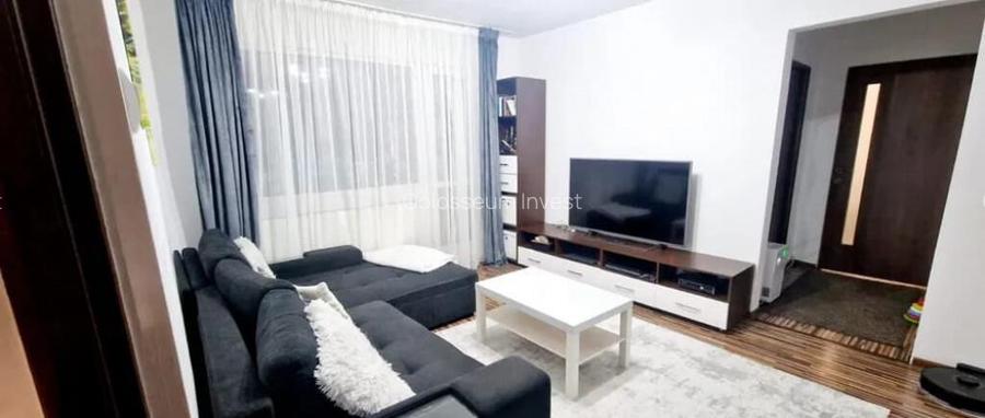 Apartament cu 2 camere, semidecomandat - zona Astra