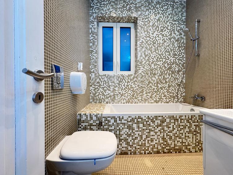 De inchiriat vilă interbelică restaurată - 354 mp utili - D+ P + 1+M  - Capitale - 5