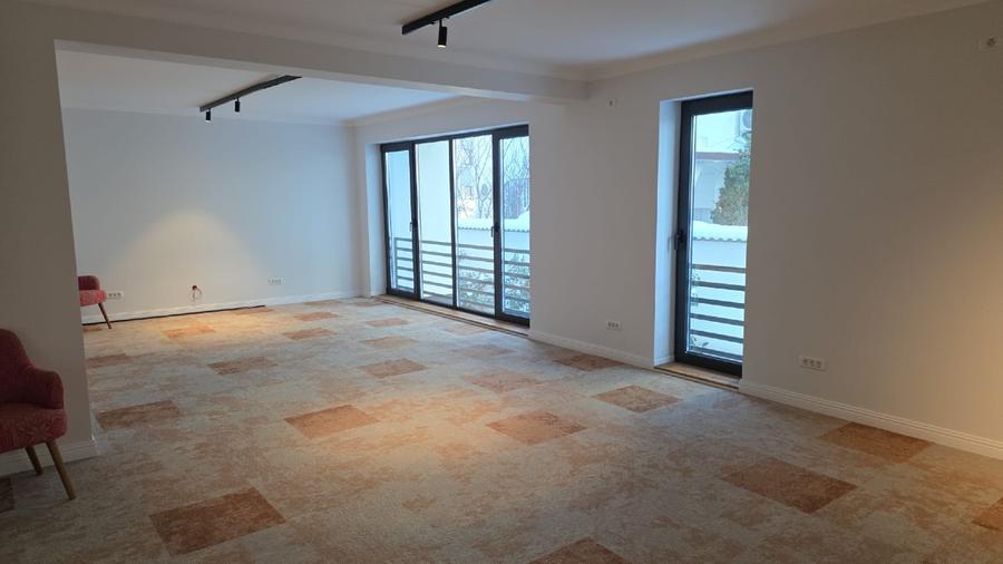  🏢 SPAȚIU PROFESIONAL MODERN – TEI, Parter clădire  2025 | 95mp.+ Terasă 47mp. - 12