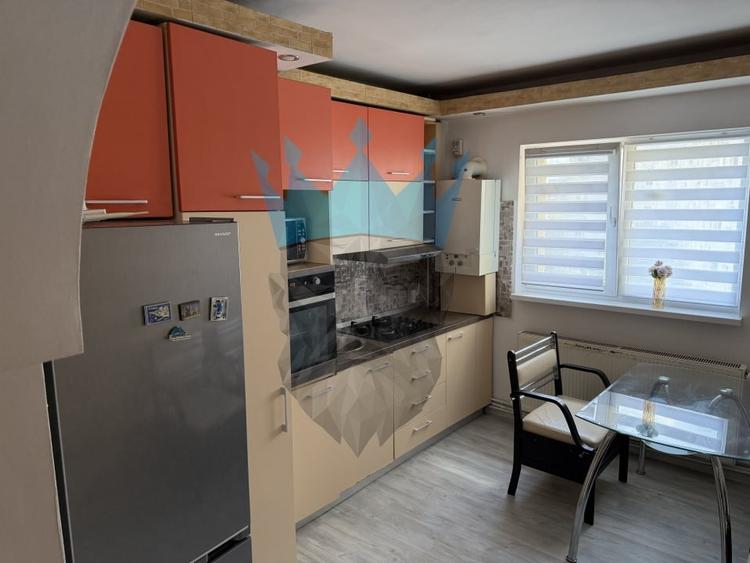 Apartament cu 2 camere decomandat, mobilat în Vitan