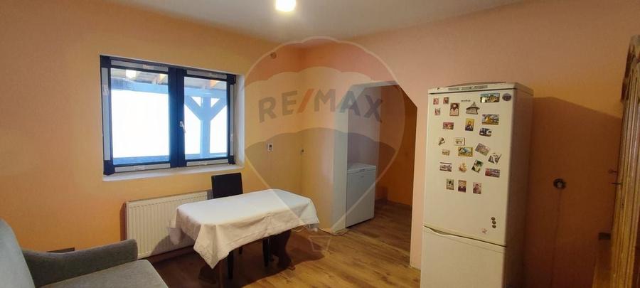 CASĂ DE VÂNZARE cu spatiu comercial in Baia Mare - 15