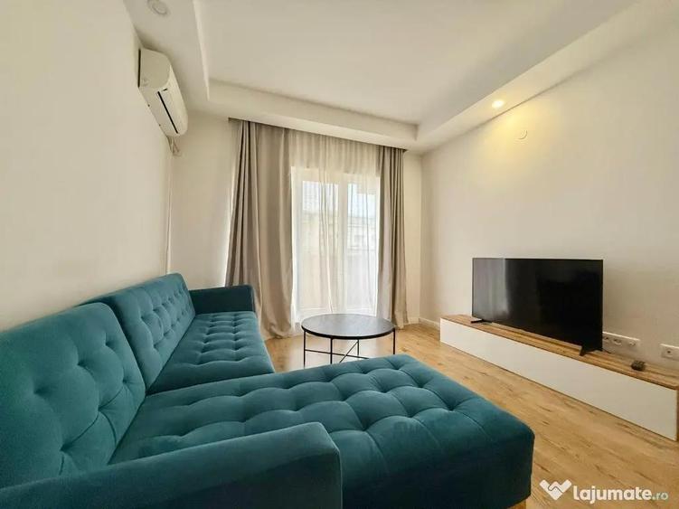 COSMOPOLIS - Aparatament 3 camere mobilat si utilat, vedere piscina - 1