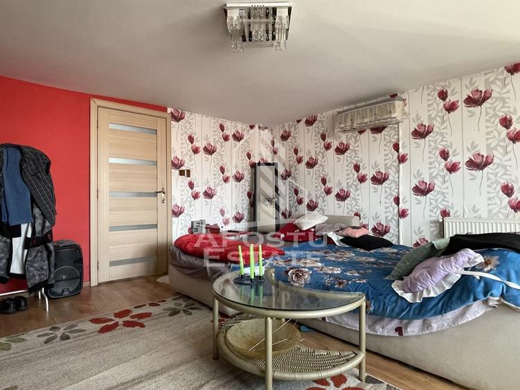 Casa individuala, anvelopata, curte proprie, renovata, Bo... - 1