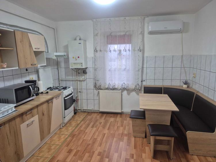 Apartament 2 camere de vanzare in Sighisoara (baragan) - 1