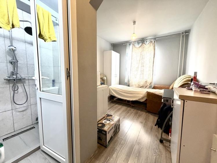 Garsoniera renovata, 15 mp utili, etaj 3, renovata - Zona AEM - 3