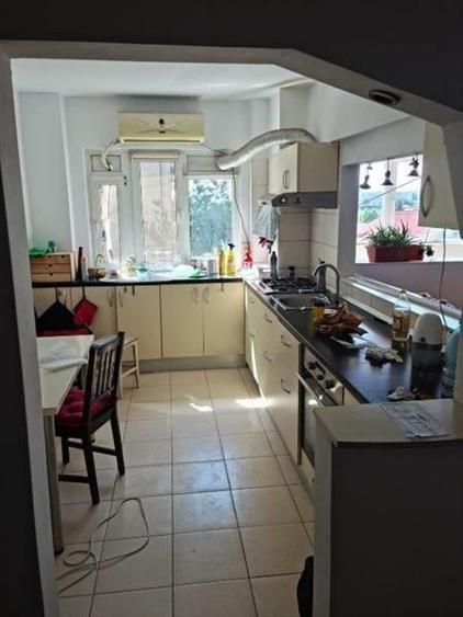 Vanzare apartament 3 camere Lacul Tei - 2