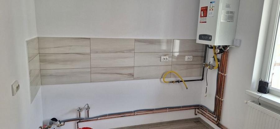 Apartament de vinzare reinnoit complet - 1