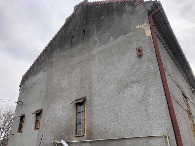 Casa cu 800 mp teren Mehala-Biserici - 1