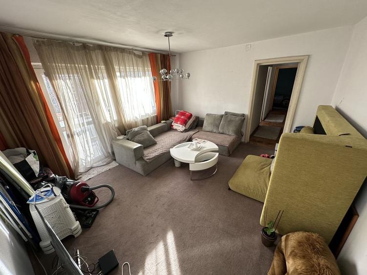 Apartament zona Girocului aproape de parc / etaj 2 din 4 - 6