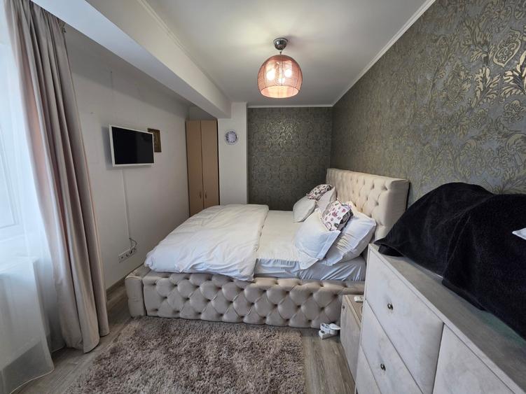 Apartament cu 3 camere semidecomandat, mobilat în 1 Decembrie 1918