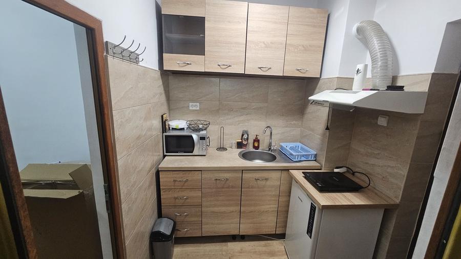 Garsonieră semidecomandată în CET