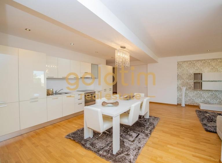 Apartament cu 3 camere decomandat, mobilat în Iancu Nicolae