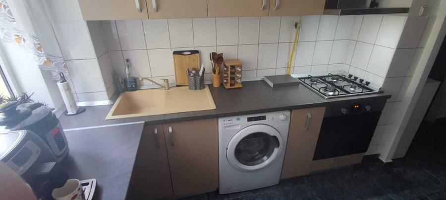 Apartament cu 2 camere semidecomandat în Exterior Vest