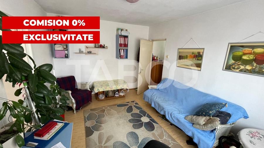 Apartament cu 2 camere nedecomandat, mobilat în Vasile Aaron