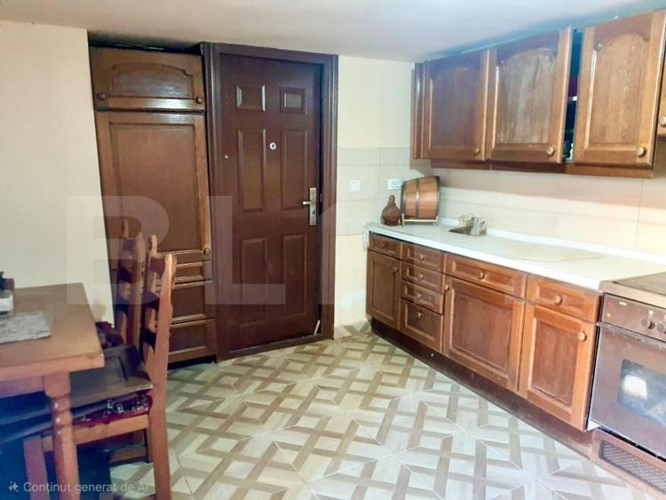 Casă individuală cu 4 camere cu Teren 1253 Mp în Berghin