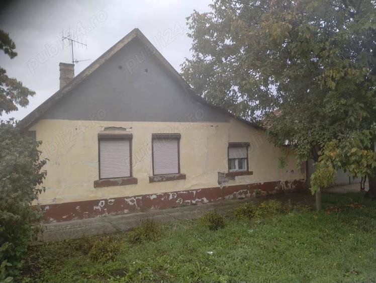 Casă în Pecica