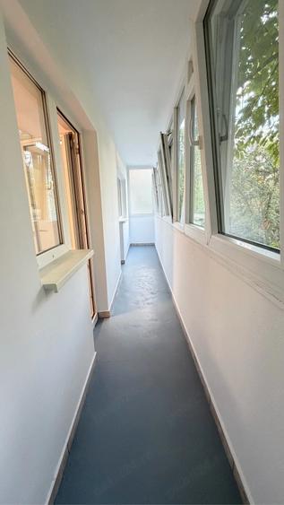 Apartament cu 2 camere semidecomandat în Apărătorii Patriei
