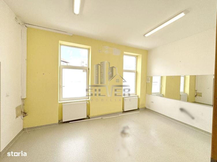Casă cu 4 camere în Gruia
