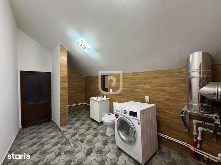 Casă cu 3 camere cu Teren 2000 Mp în Adâncata