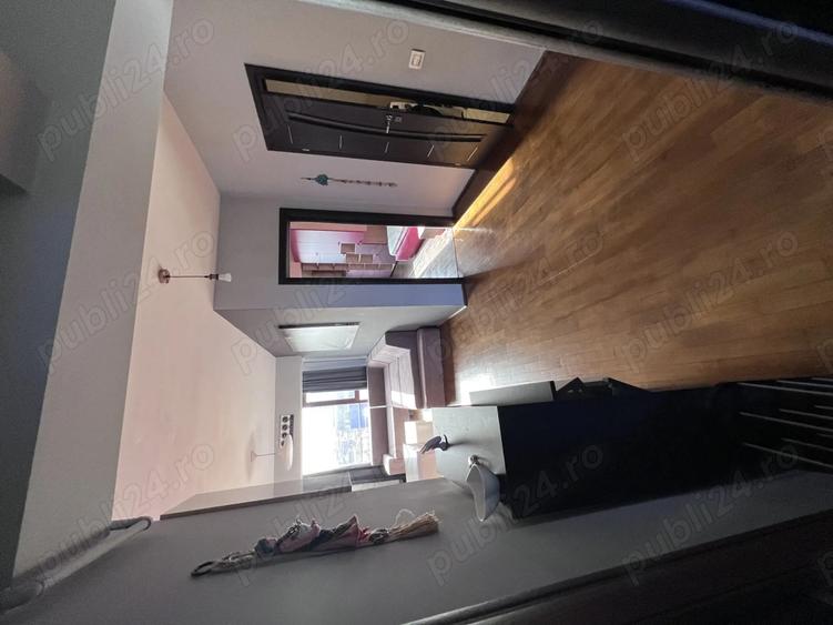 Apartament cu 3 camere decomandat în Faleza Nord