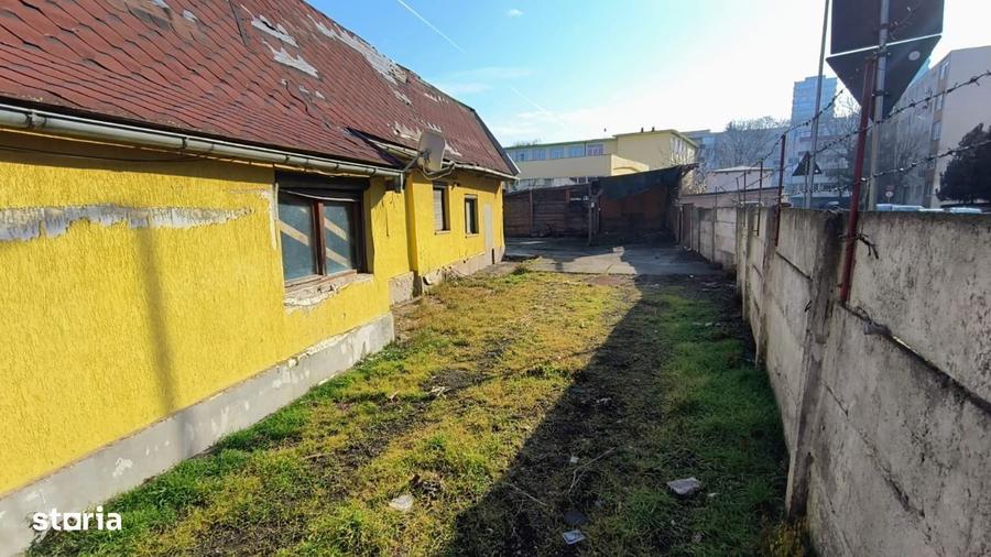 Casă cu 4 camere în 7 Noiembrie